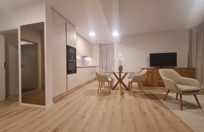 Аренда уютной 2-комнатной квартиры 58 м² в Брашове, Румыния
